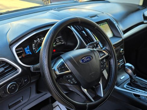Used 2015 Ford Edge SEL w/ Equipment Group 201A image 12