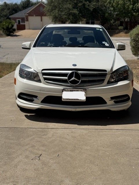 Used 2011 Mercedes-Benz C 300 Sedan image 1