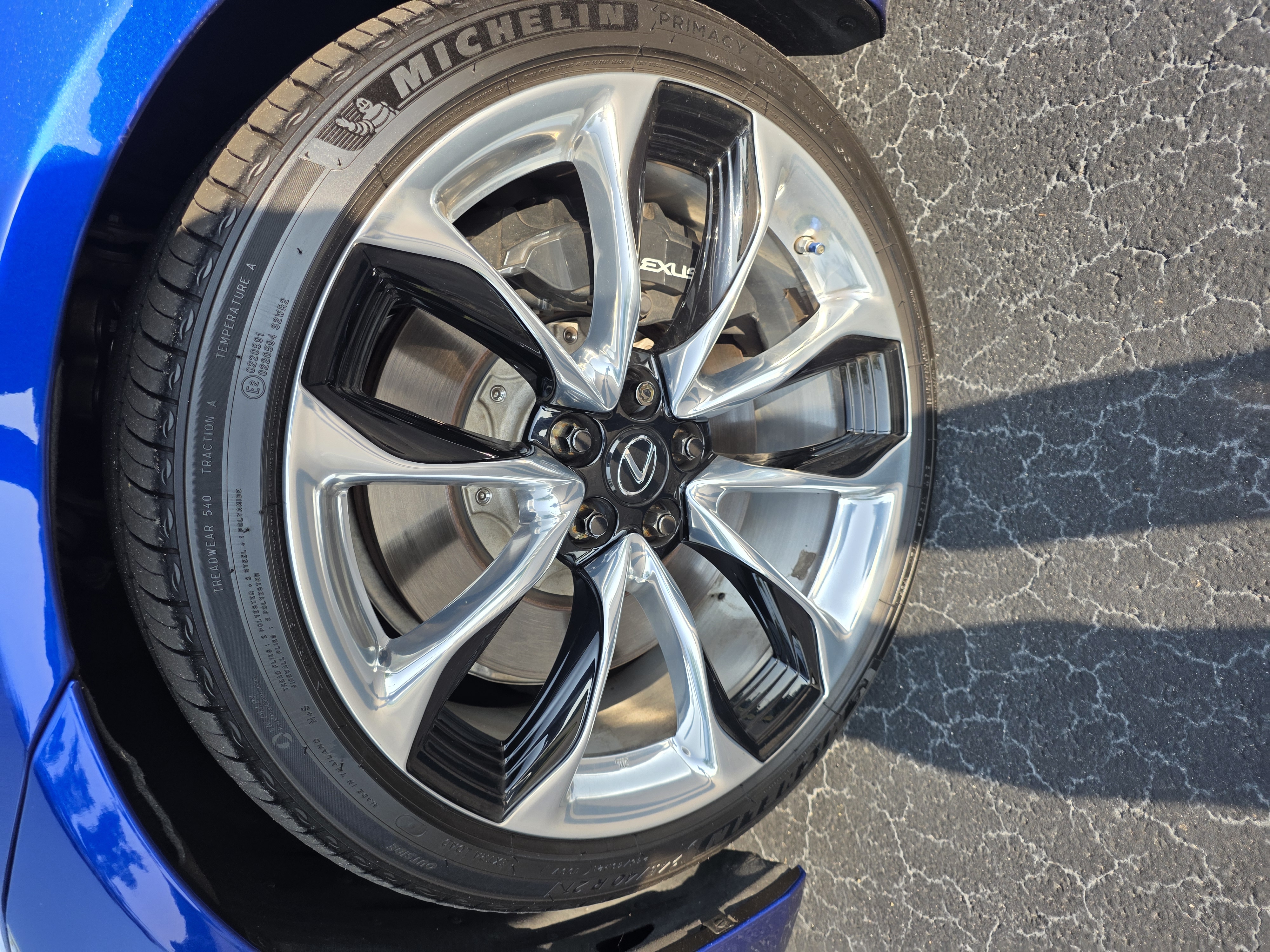 Used 2018 Lexus LC 500 Coupe w/ Launch Edition RWD image 14