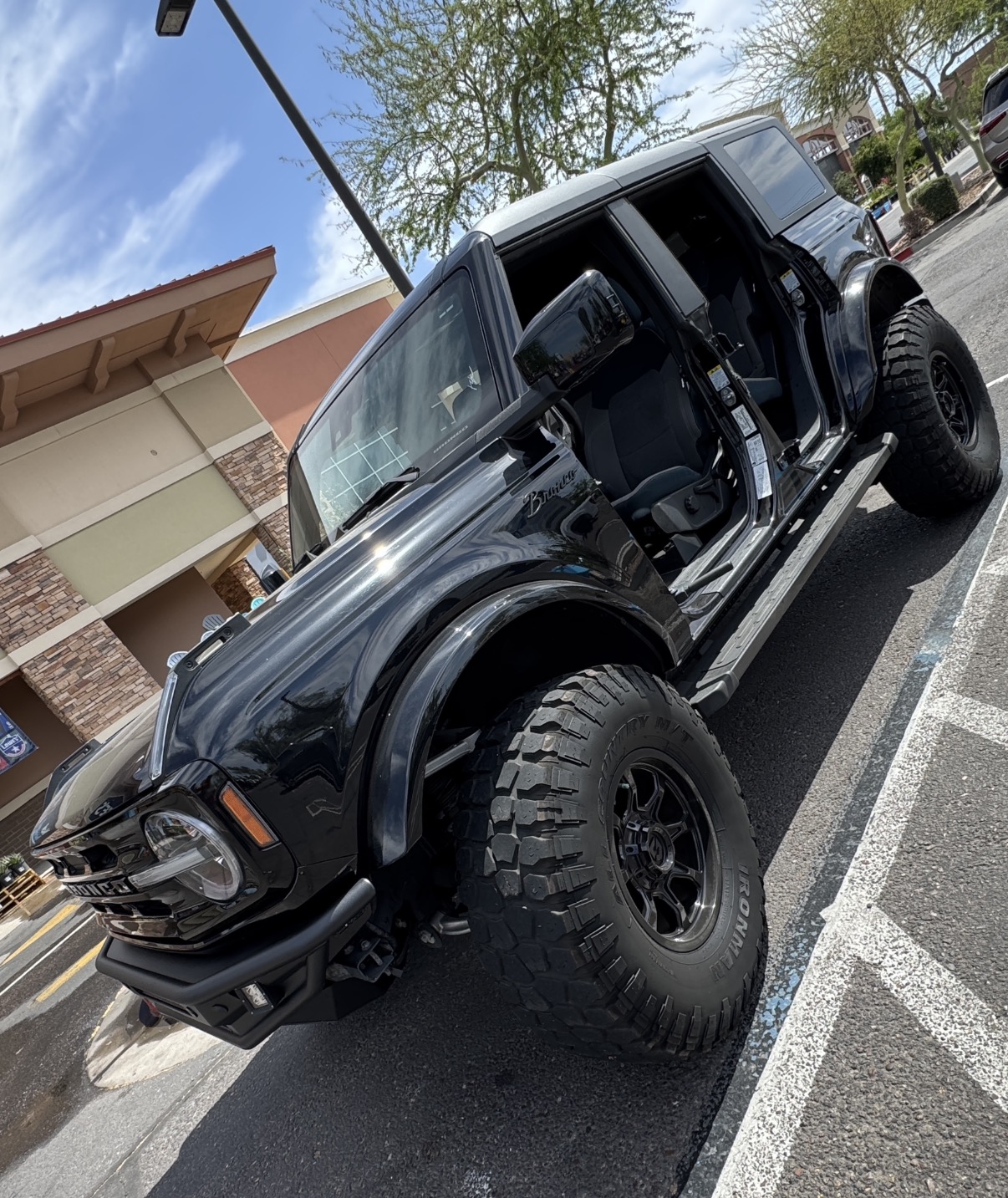 Used 2023 Ford Bronco Outer Banks AWD/4WD image 6