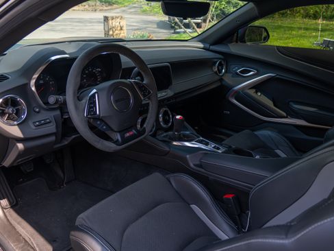 Used 2023 Chevrolet Camaro SS image 11