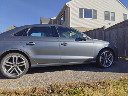 Used 2018 Audi A3 2.0T Premium w/ Convenience Package image 13