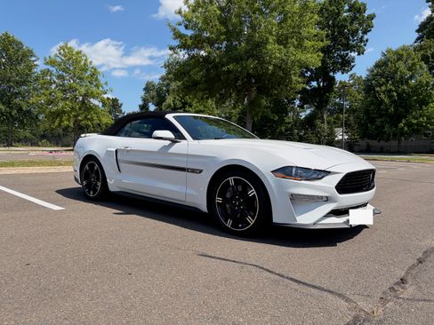 Used 2020 Ford Mustang GT Premium w/ California Special Package RWD image 5