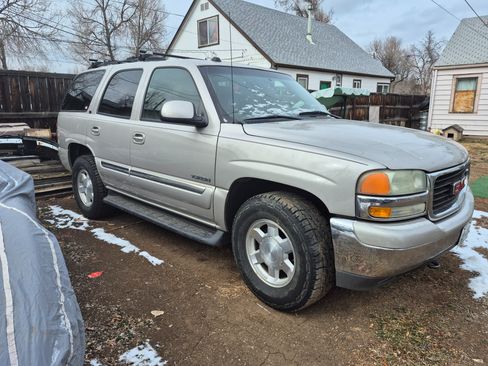 Used 2004 GMC Yukon SLT w/ 1SD Preferred Equipment Group image 6