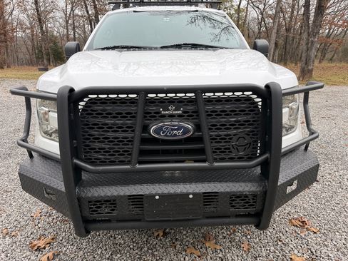 Used 2016 Ford F150 XLT w/ Equipment Group 302A Luxury image 2