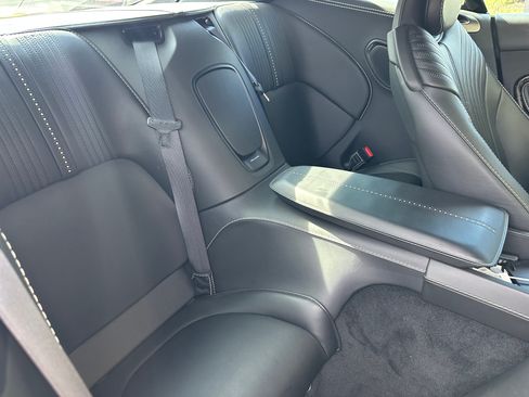 Used 2018 Aston Martin DB11 V12 image 4