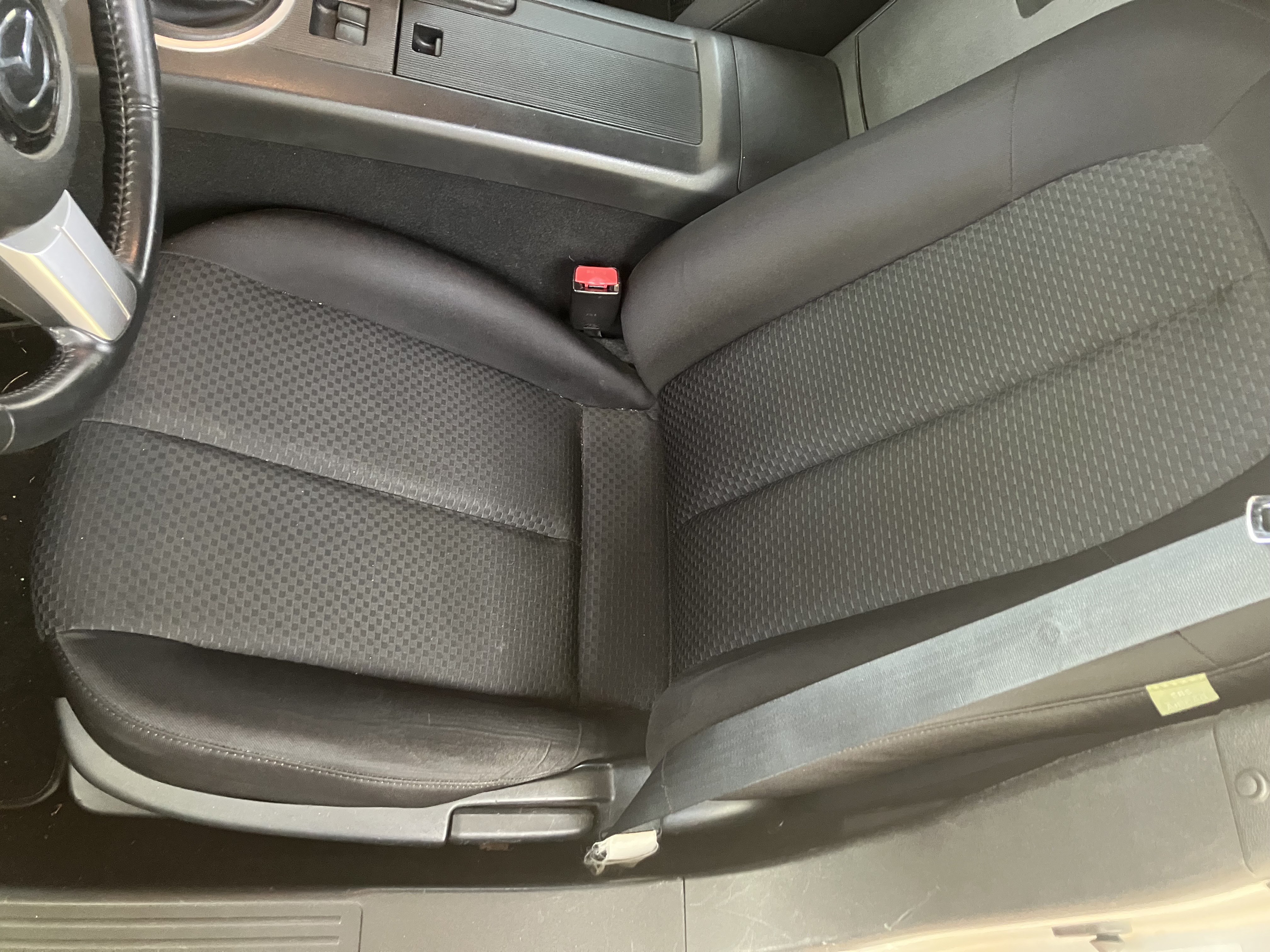 Used 2006 MAZDA MX-5 Miata Touring RWD image 8