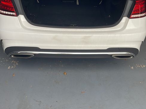 Used 2014 Mercedes-Benz E 350 Sedan image 2