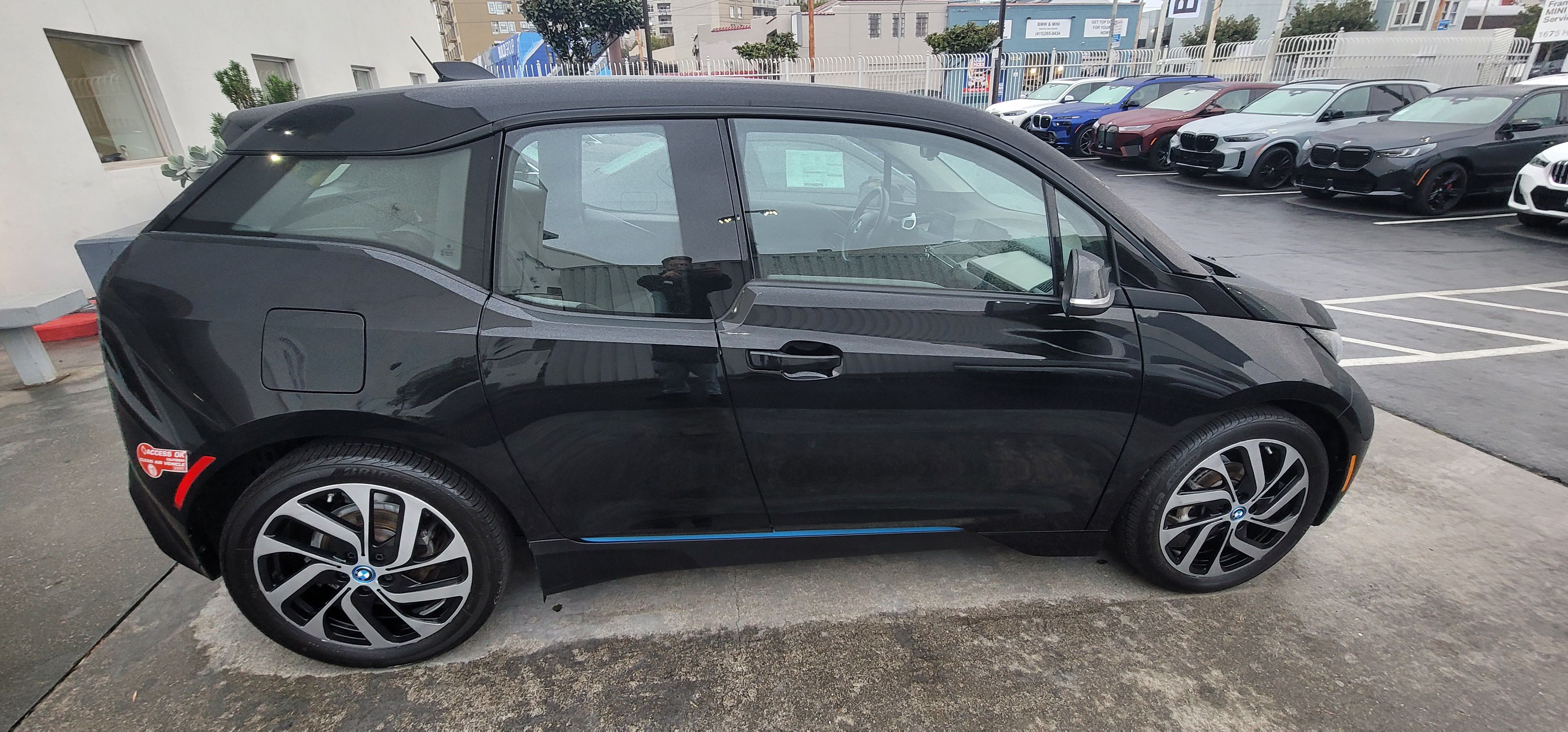 Used 2017 BMW i3 RWD image 1