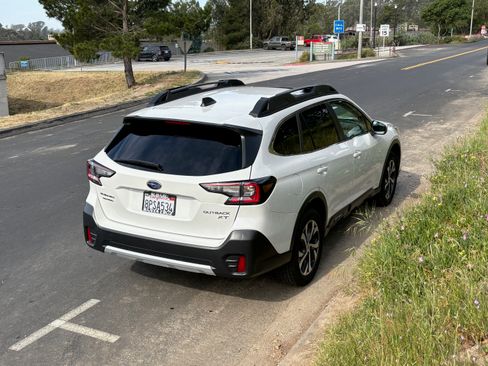 Used 2020 Subaru Outback Limited XT image 28