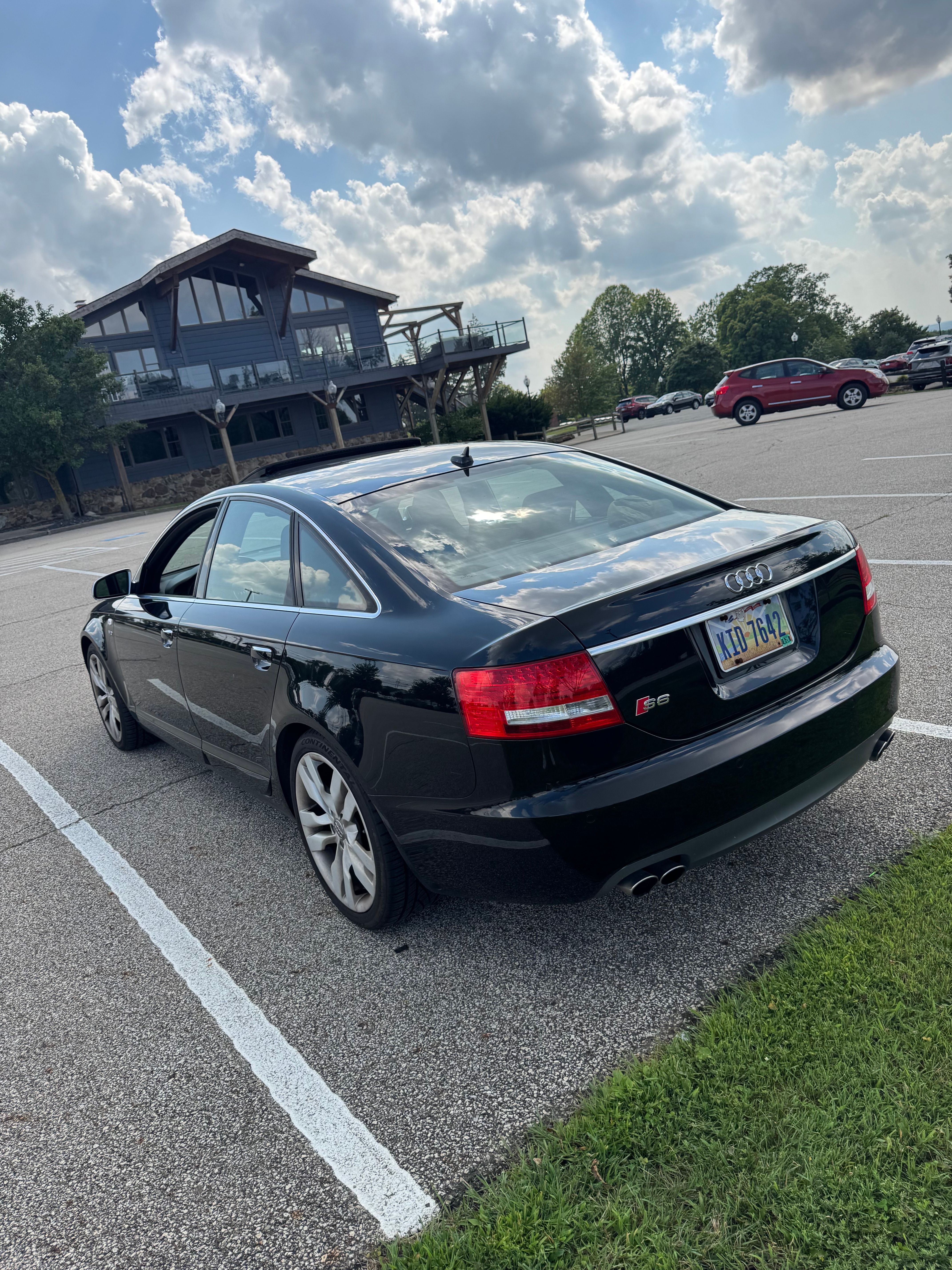 Used 2008 Audi S6 Sedan AWD/4WD image 9