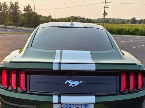 Used 2023 Ford Mustang Premium RWD image 5