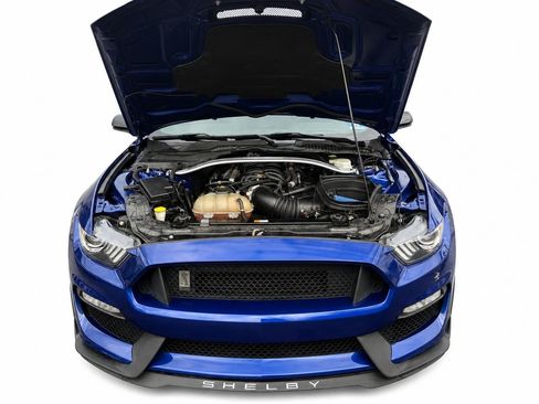 Used 2016 Ford Mustang Shelby GT350 w/ Technology Package RWD image 2