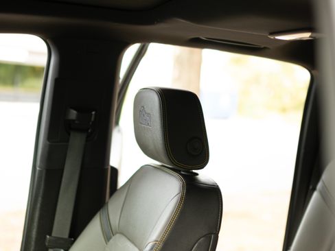 Used 2024 Chevrolet Colorado ZR2 w/ ZR2 Bison Edition image 28