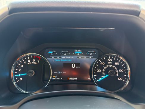 Used 2018 Ford F150 Lariat w/ Equipment Group 502A Luxury AWD/4WD image 20