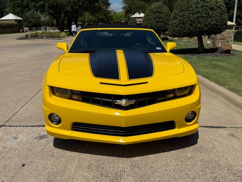 Used 2013 Chevrolet Camaro SS w/ RS Package RWD image 4