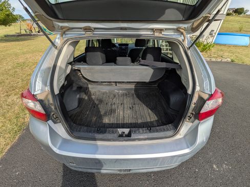 Used 2013 Subaru Impreza 2.0i Premium AWD/4WD image 6