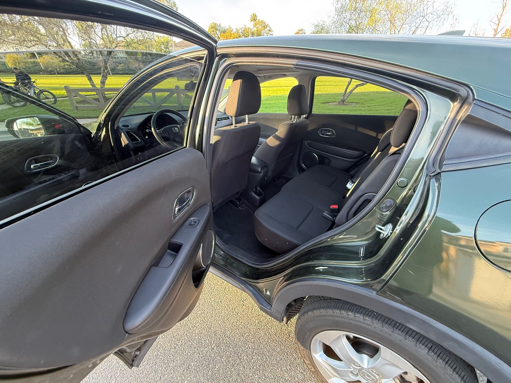 Used 2016 Honda HR-V EX image 15