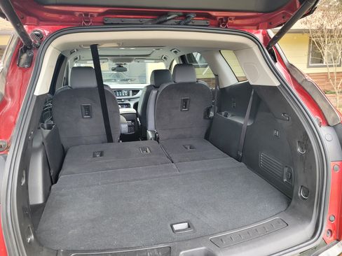 Used 2019 Buick Enclave Premium w/ Experience Buick Package image 15