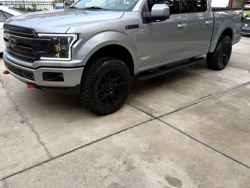 Used 2020 Ford F150 XLT w/ Equipment Group 302A Luxury AWD/4WD image 1