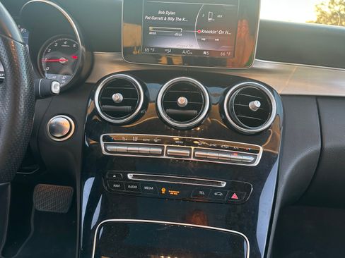 Used 2015 Mercedes-Benz C 300 Sedan image 29