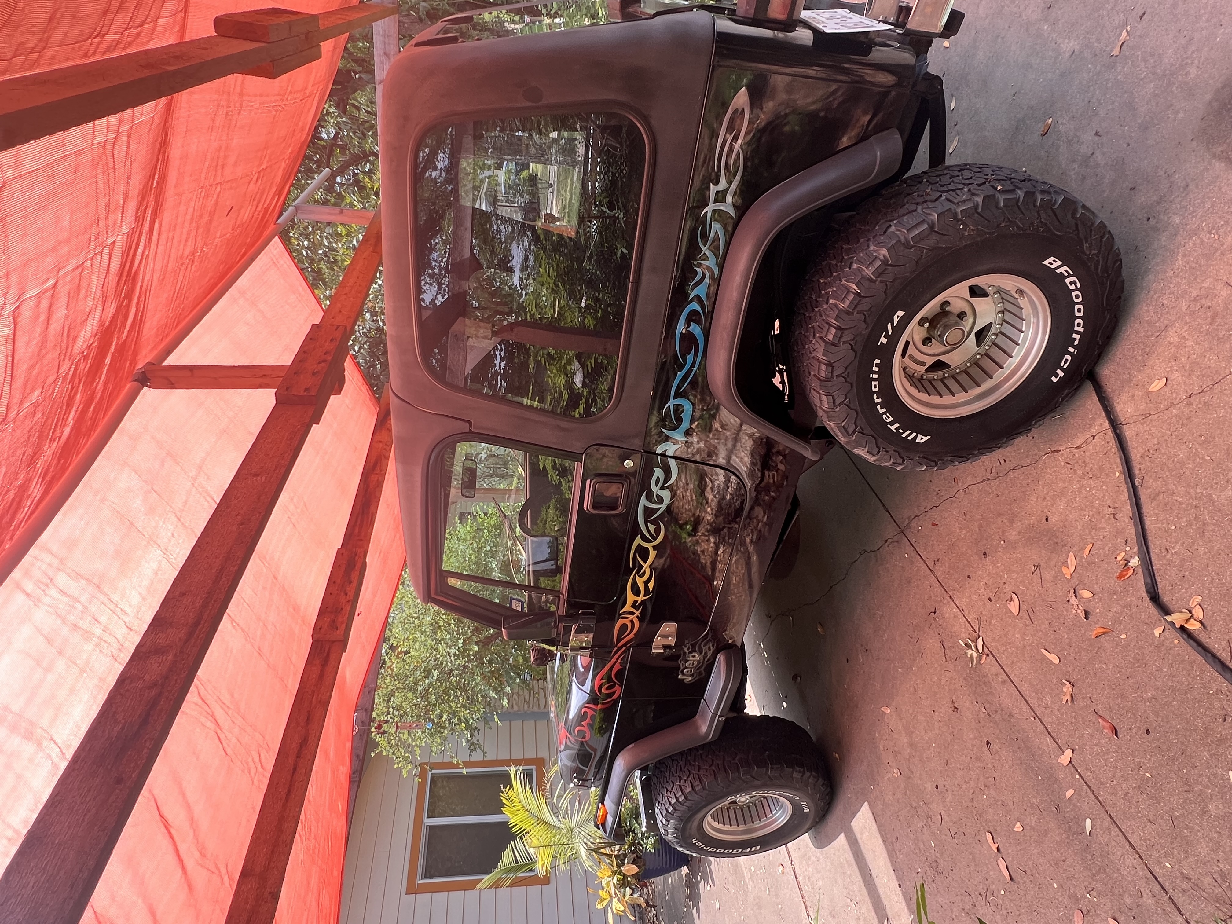 Used 1993 Jeep Wrangler 4WD image 4