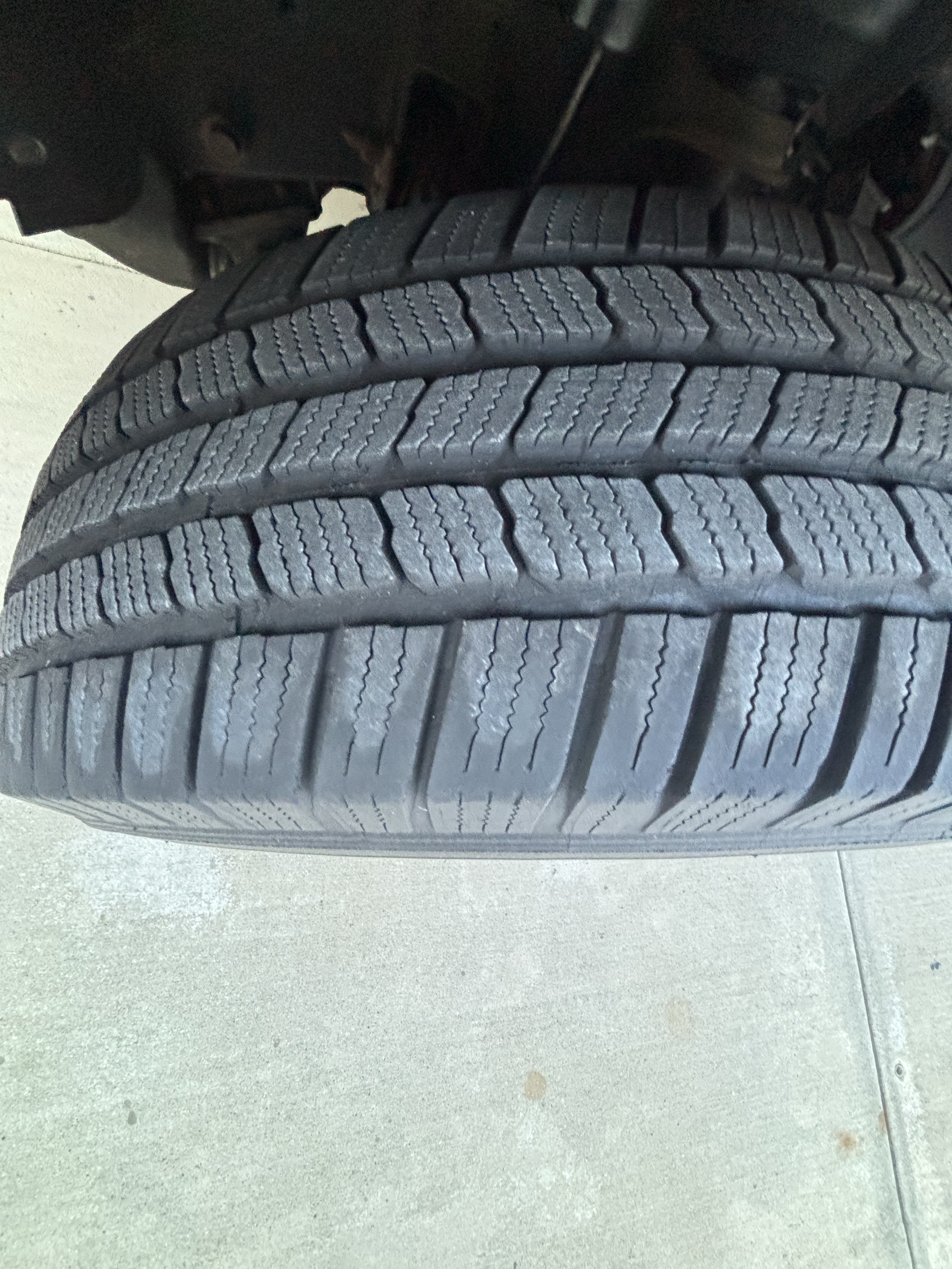 Used 2001 Chevrolet Tahoe LT w/ LT Preferred Equipment Group RWD image 18