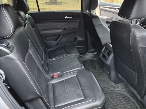 Used 2022 Volkswagen Atlas SE image 19