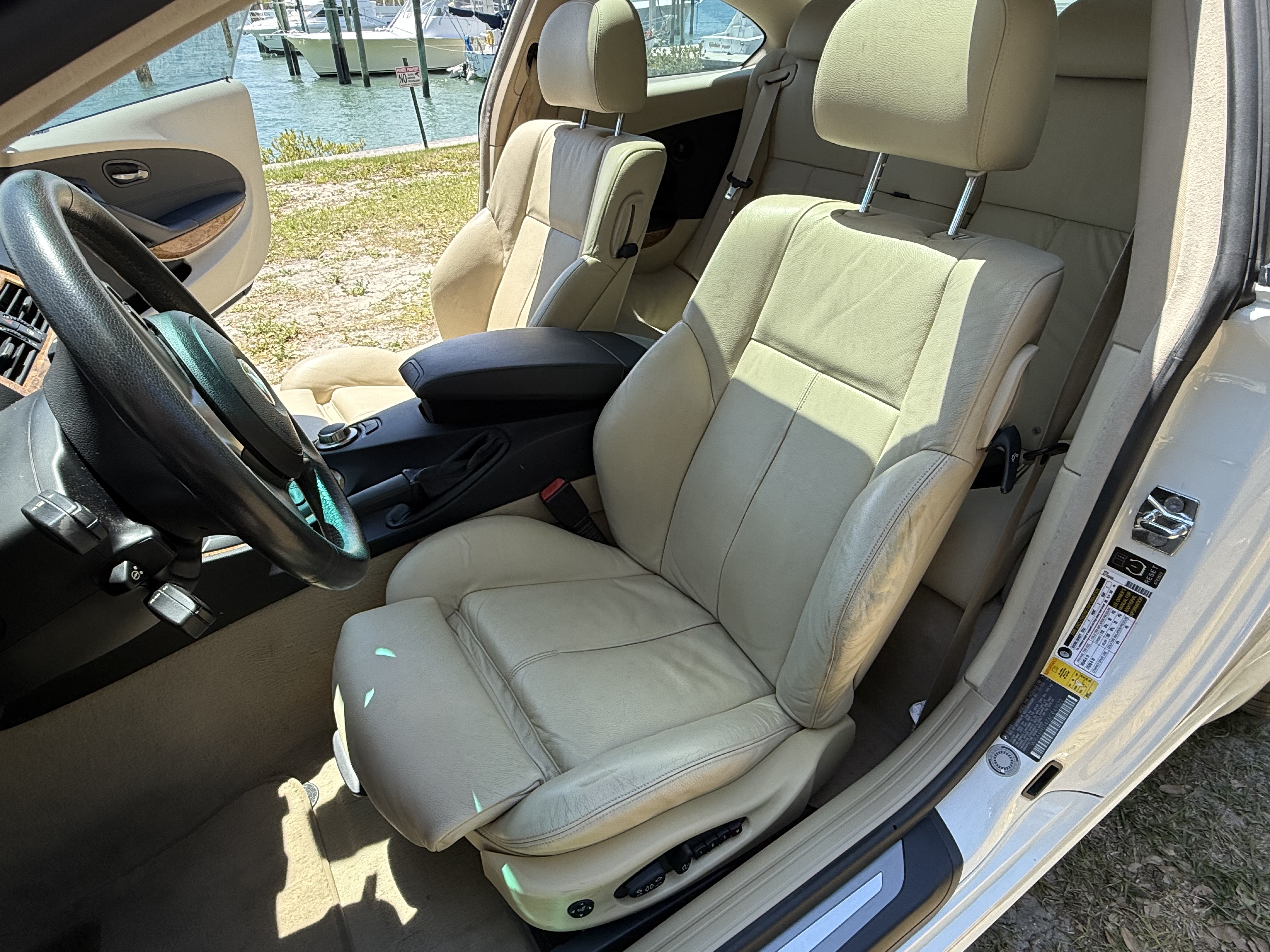 Used 2006 BMW 650i Coupe RWD image 14