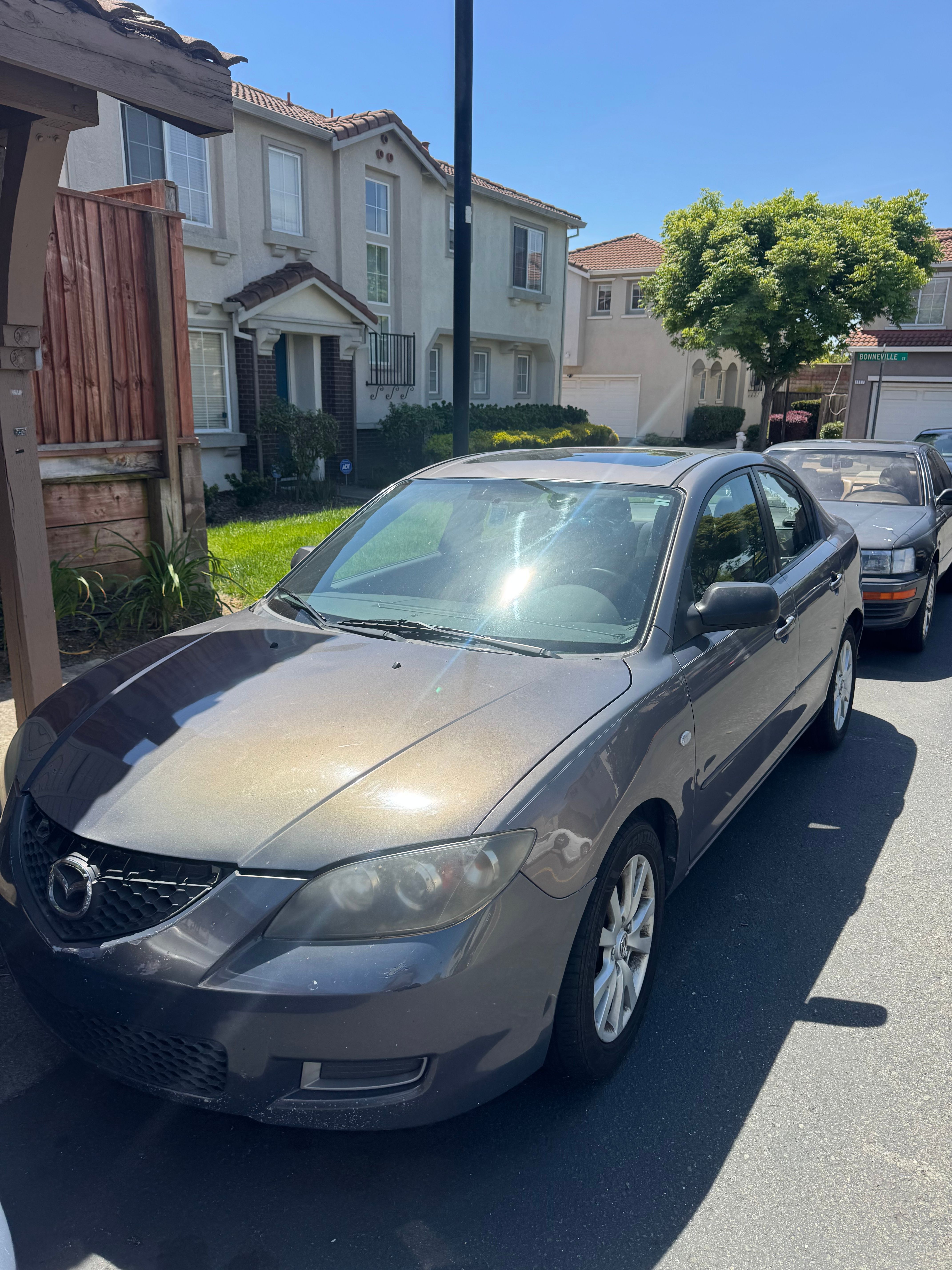 Used 2007 MAZDA MAZDA3 i Touring FWD image 4