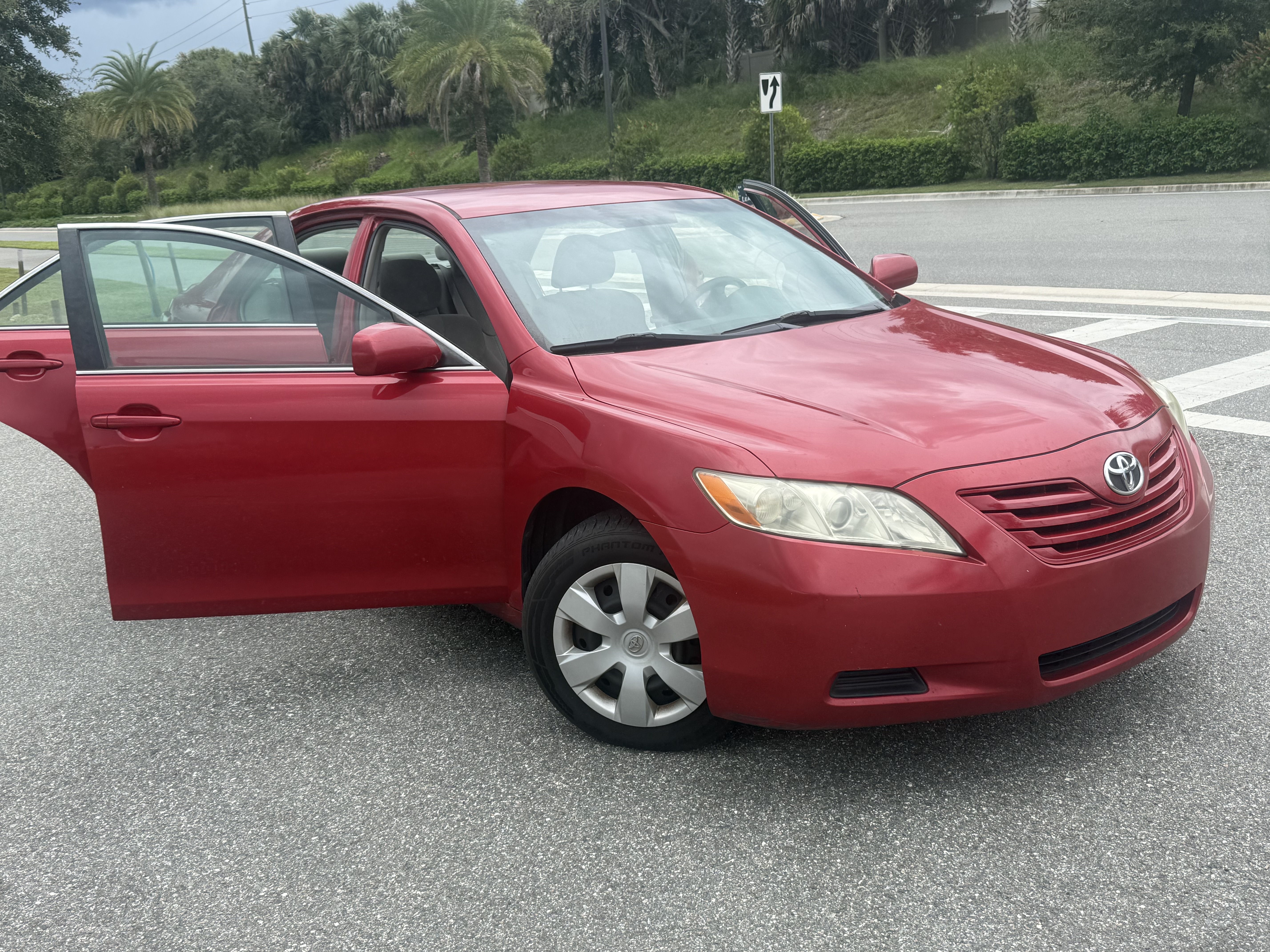 Used 2007 Toyota Camry LE FWD image 9