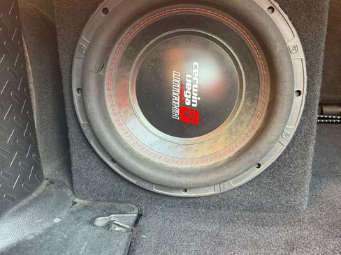 Used 2013 Jeep Wrangler Unlimited Sport w/ Connectivity Group image 4