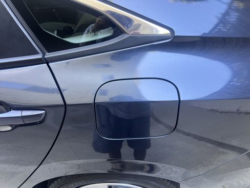 Used 2019 Honda Civic LX image 11
