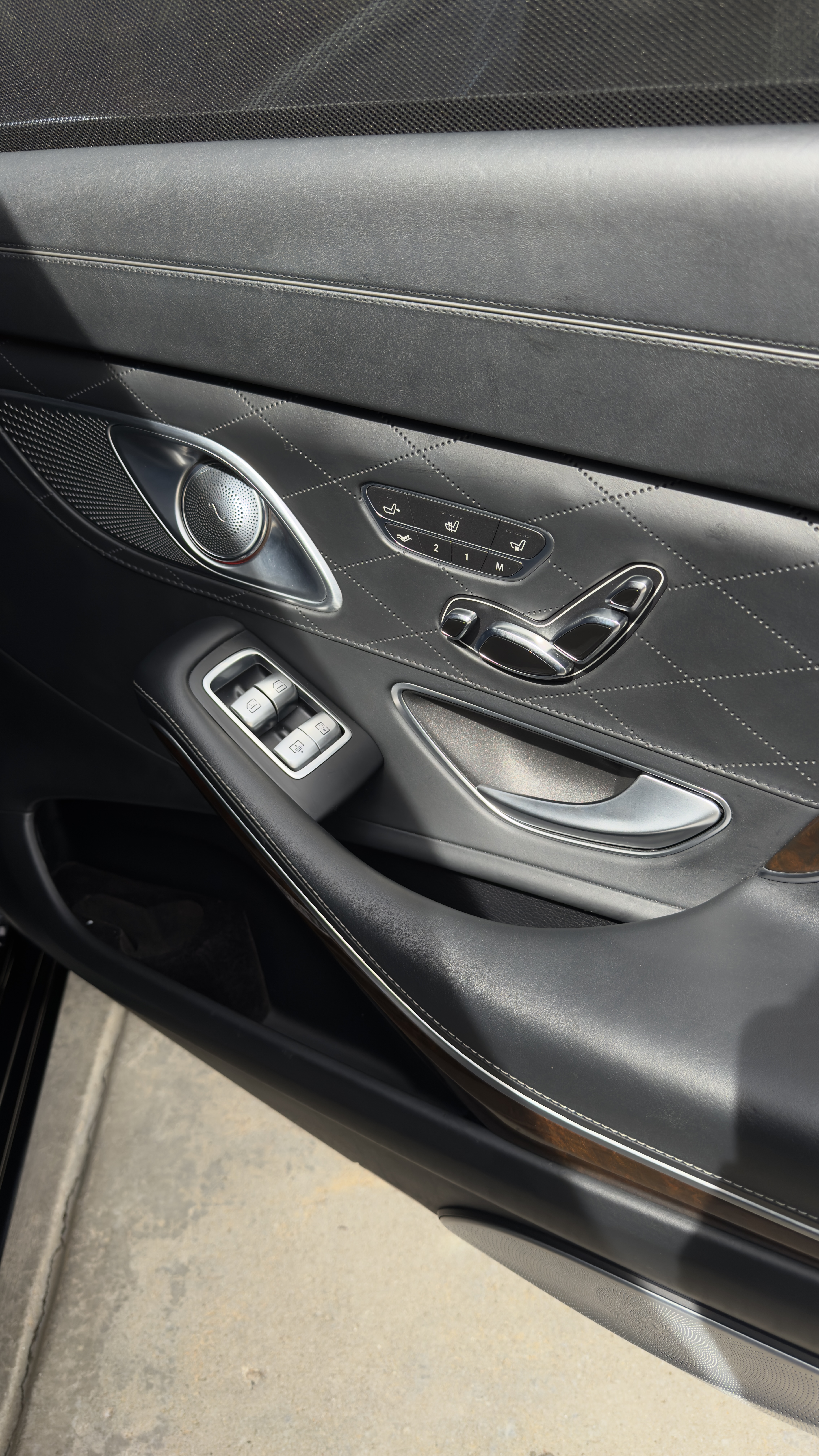 Used 2016 Mercedes-Benz Maybach S 600 image 17