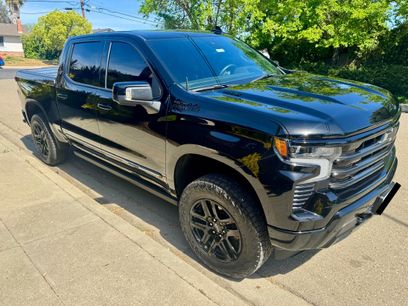 Used 2024 Chevrolet Silverado 1500 High Country w/ Midnight Edition