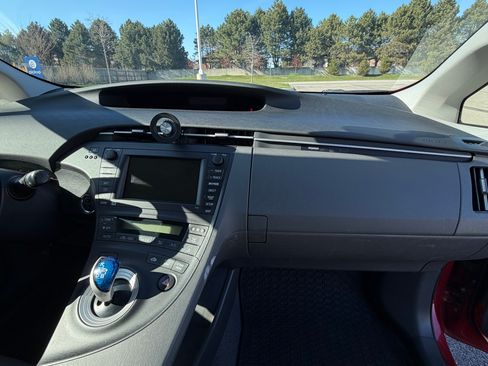 Used 2010 Toyota Prius Two image 6