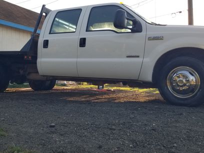 Used 2006 Ford F350 2WD Crew Cab DRW Super Duty