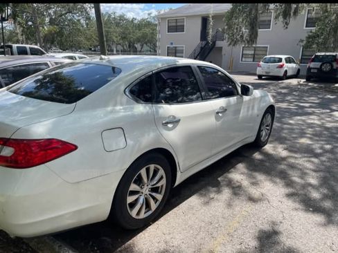 Used 2014 INFINITI Q70 3.7 w/ Premium Package image 11