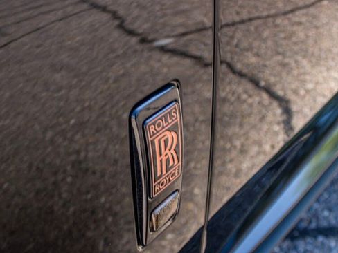 Used 2022 Rolls-Royce Cullinan w/ Dynamic Package AWD/4WD image 20