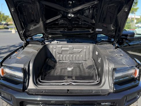 Used 2024 GMC Hummer EV 3X w/ Extreme Off-Road Package image 10