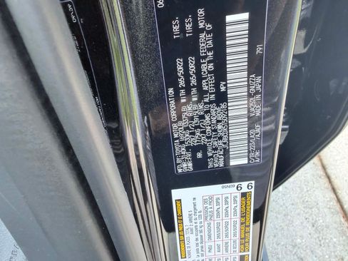 Used 2026 Lexus GX 550 w/ Accessory Package (2T) AWD/4WD image 5