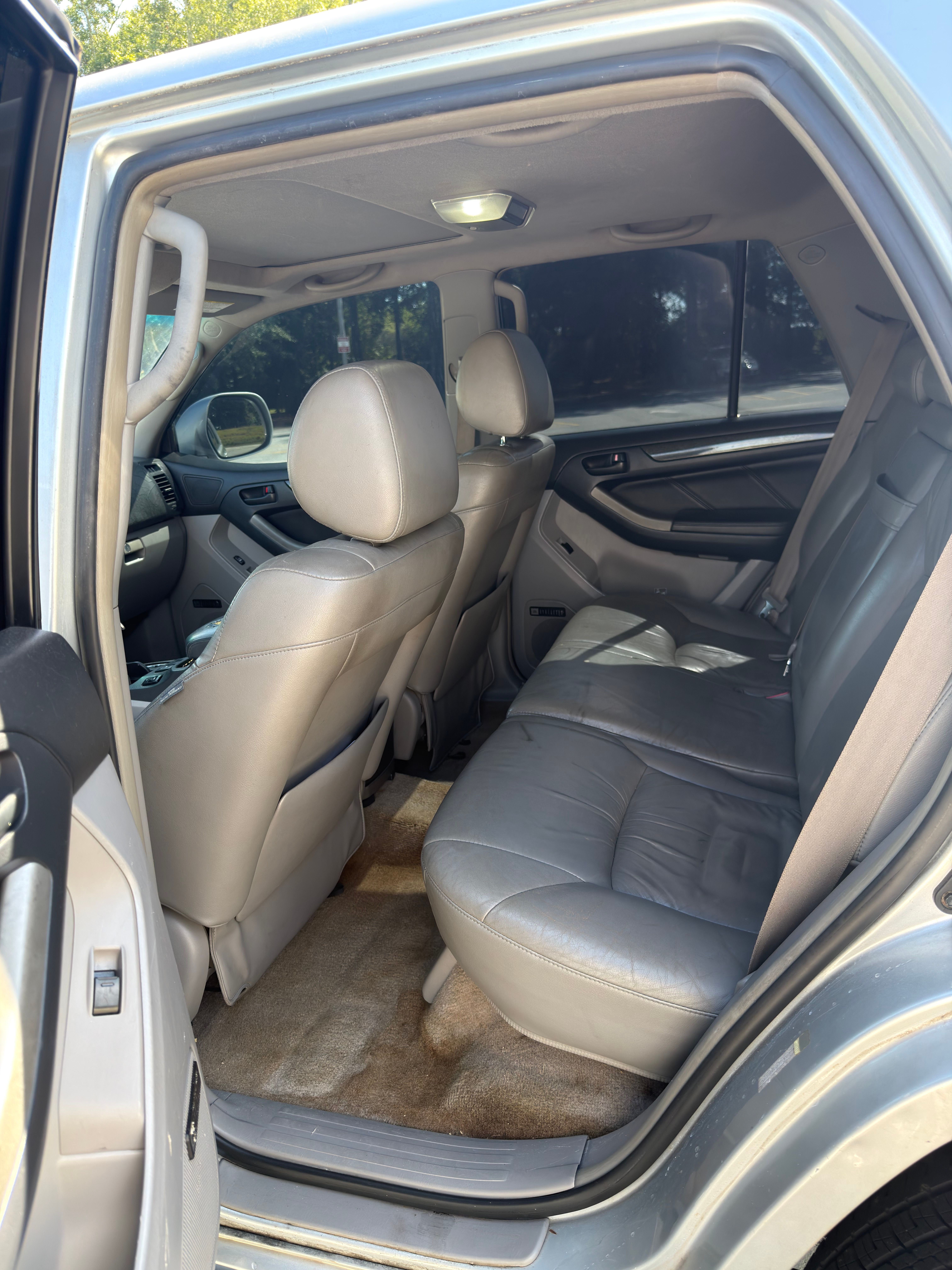 Used 2005 Toyota 4Runner Limited AWD/4WD image 12