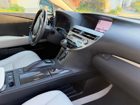 Used 2013 Lexus RX 350 FWD w/ Navigation Pkg image 21