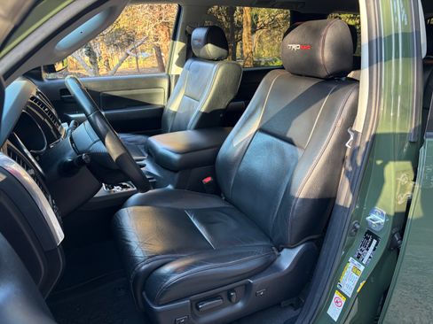 Used 2020 Toyota Sequoia TRD Pro image 31