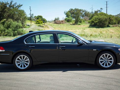 Used 2008 BMW 750Li image 12