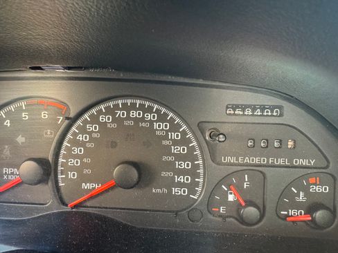 Used 1996 Chevrolet Camaro Z28 image 8