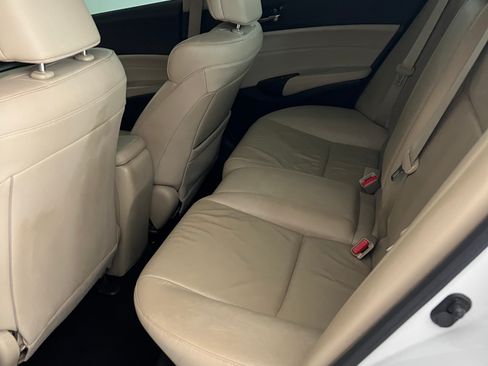 Used 2013 Acura ILX w/ Technology Package image 14