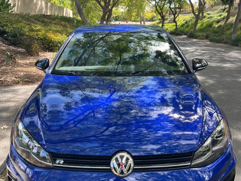 Used 2019 Volkswagen Golf R 4-Door AWD/4WD image 23