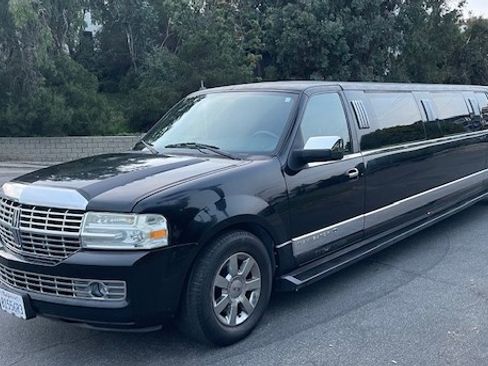 Used 2008 Lincoln Navigator L 2WD image 6