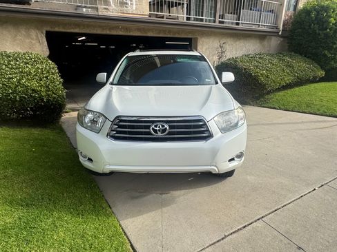 Used 2008 Toyota Highlander Sport image 2